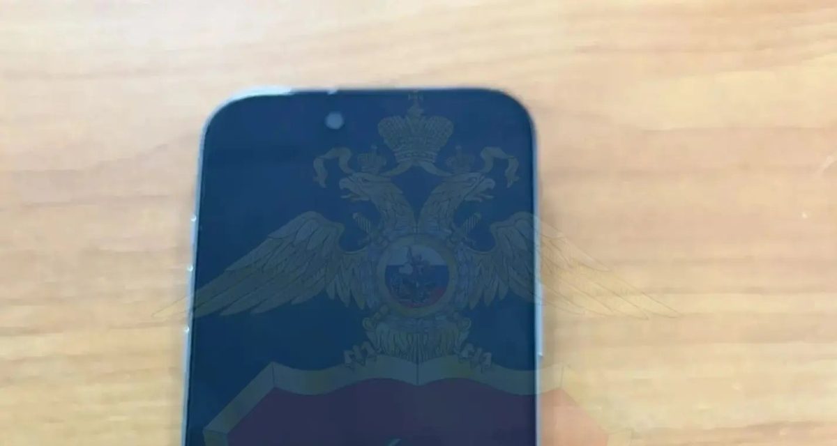 В Казани у потерпевшего ночью отобрали телефон и часы на 100 тысяч рублей